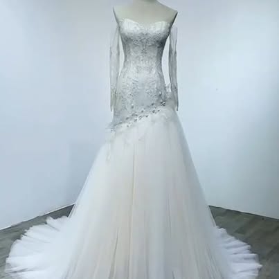 NWT Wedding Dress - Sweetheart Lace Illusion Sleeves (New with Tags)
