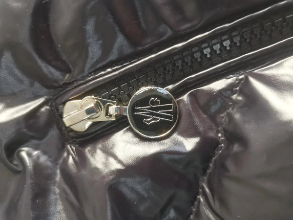 Pre-owned Moncler Women's Knitted Paneled Down Coat Size 2