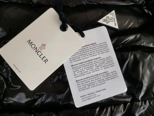 Pre-owned MONCLER Short Winter Down Jackets Coats for Men & Women