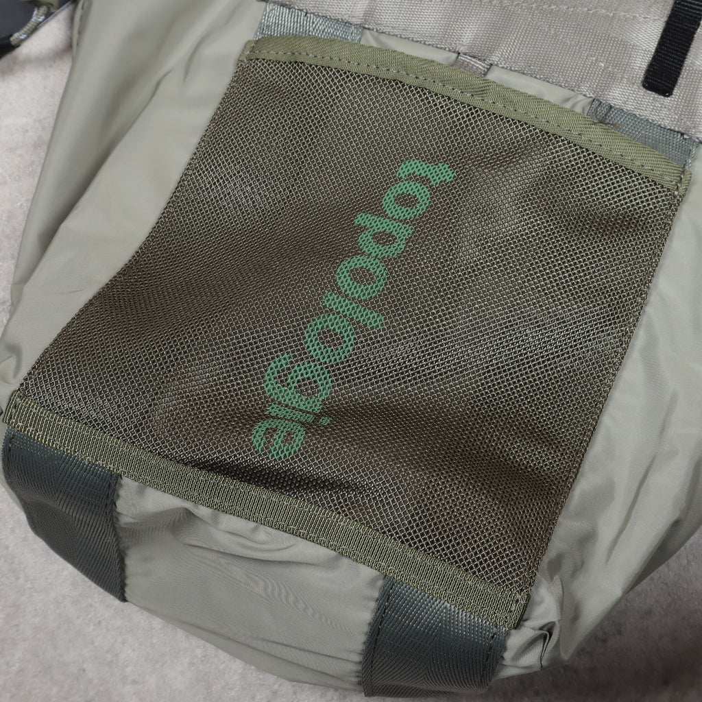 Topologie Reversible Summit Tote bag Small Black/Green