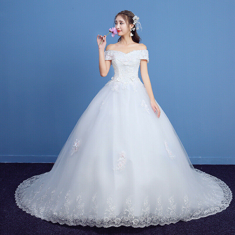 Sexy Lace Flower Bridal White Wedding Gown with Long Tail - DressMaid Store